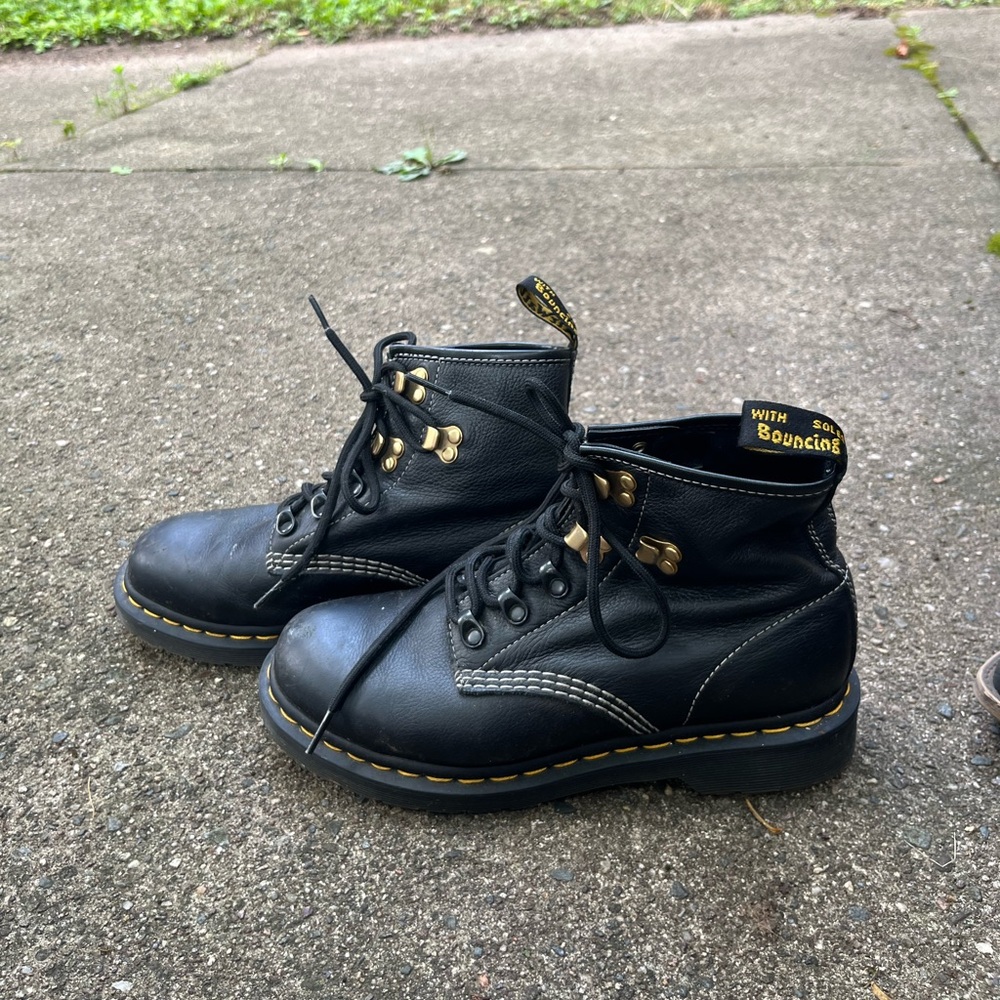 doc martens ankle combat boots